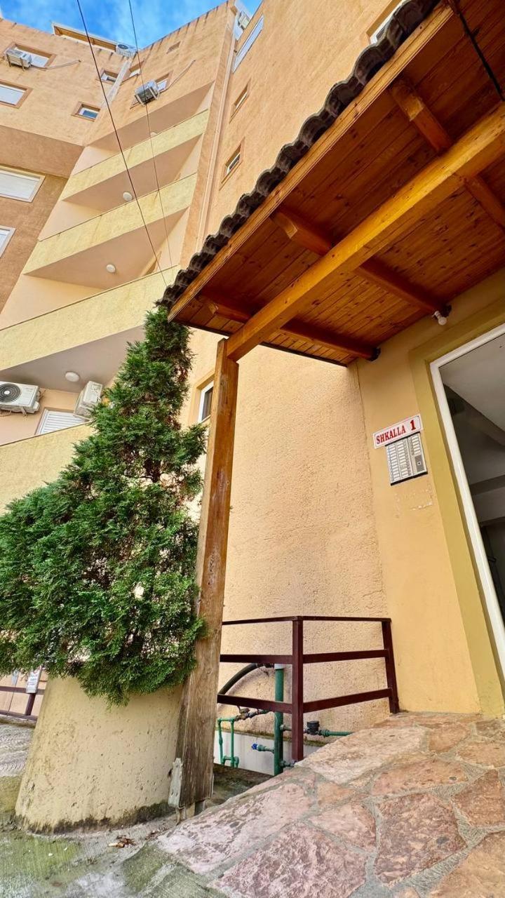 Del Mar Sea View Apartamento Sarandë